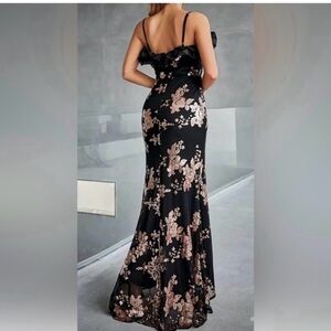 Elegant Black Floral Evening Dress
